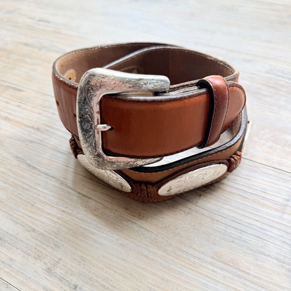 Justin Western Concho Leather Belt Brown Engraved Silver Conchos Size 30 USA - Picture 5 of 12